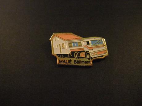 Vrachtwagen om huis te transporteren